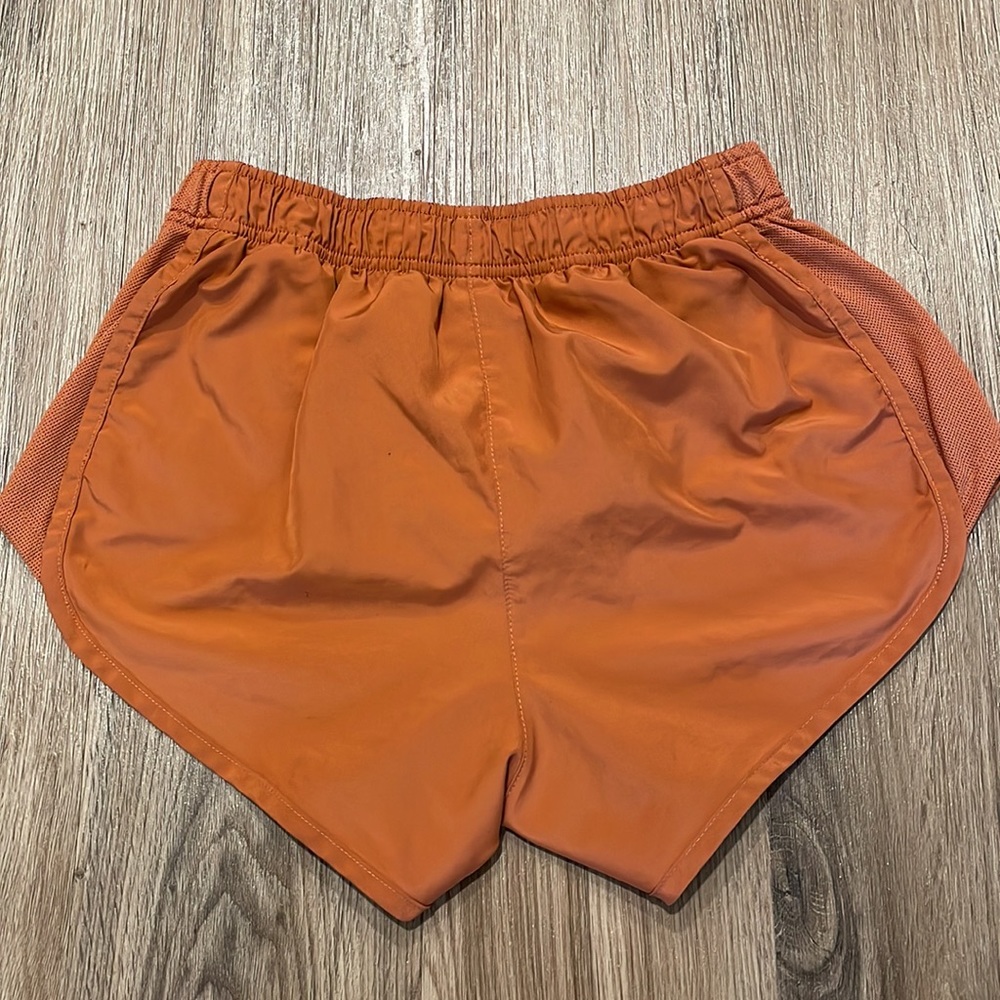 Nike Running Shorts - Picture 3 of 5